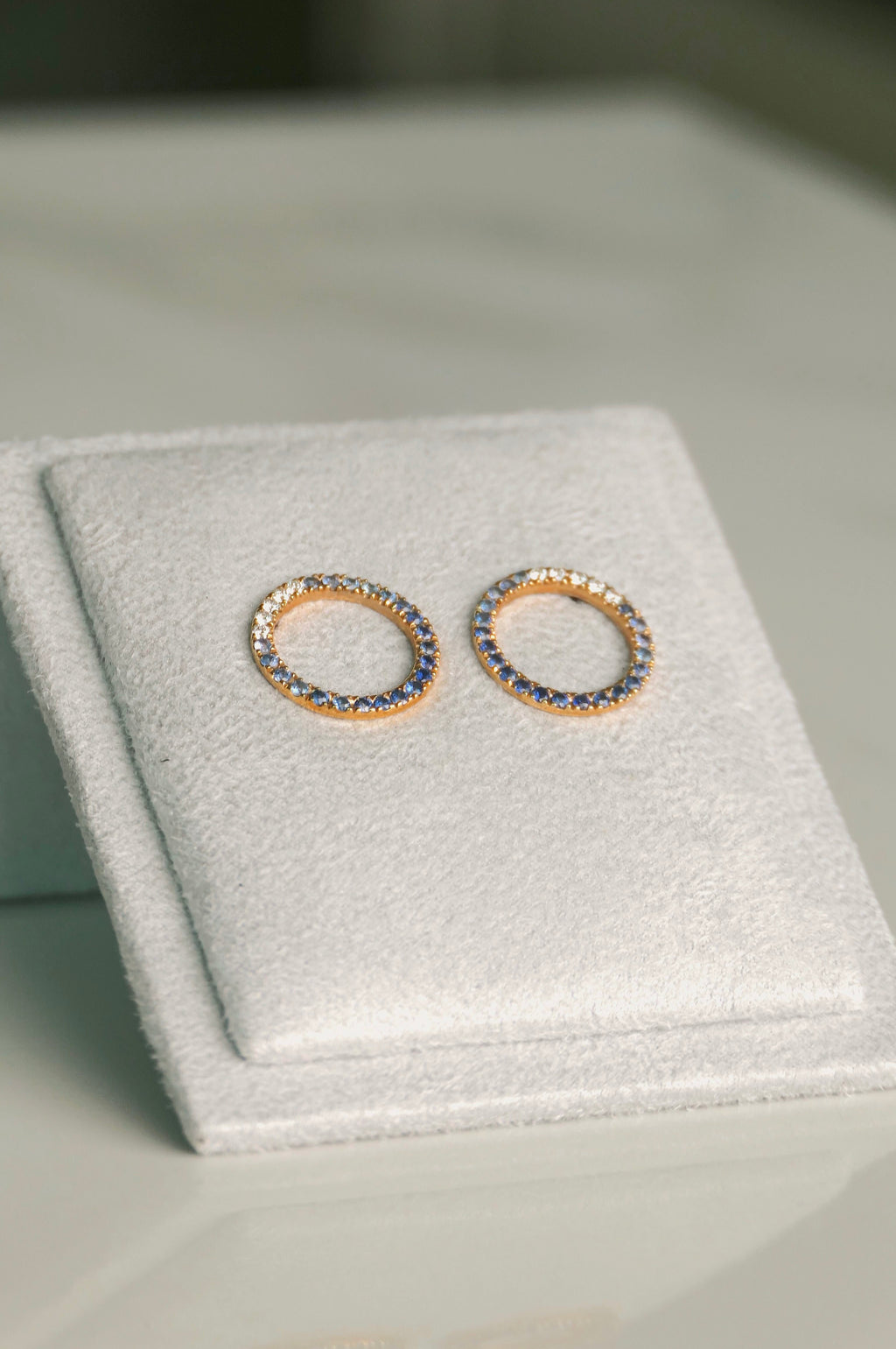 Pendientes Azure Orbit