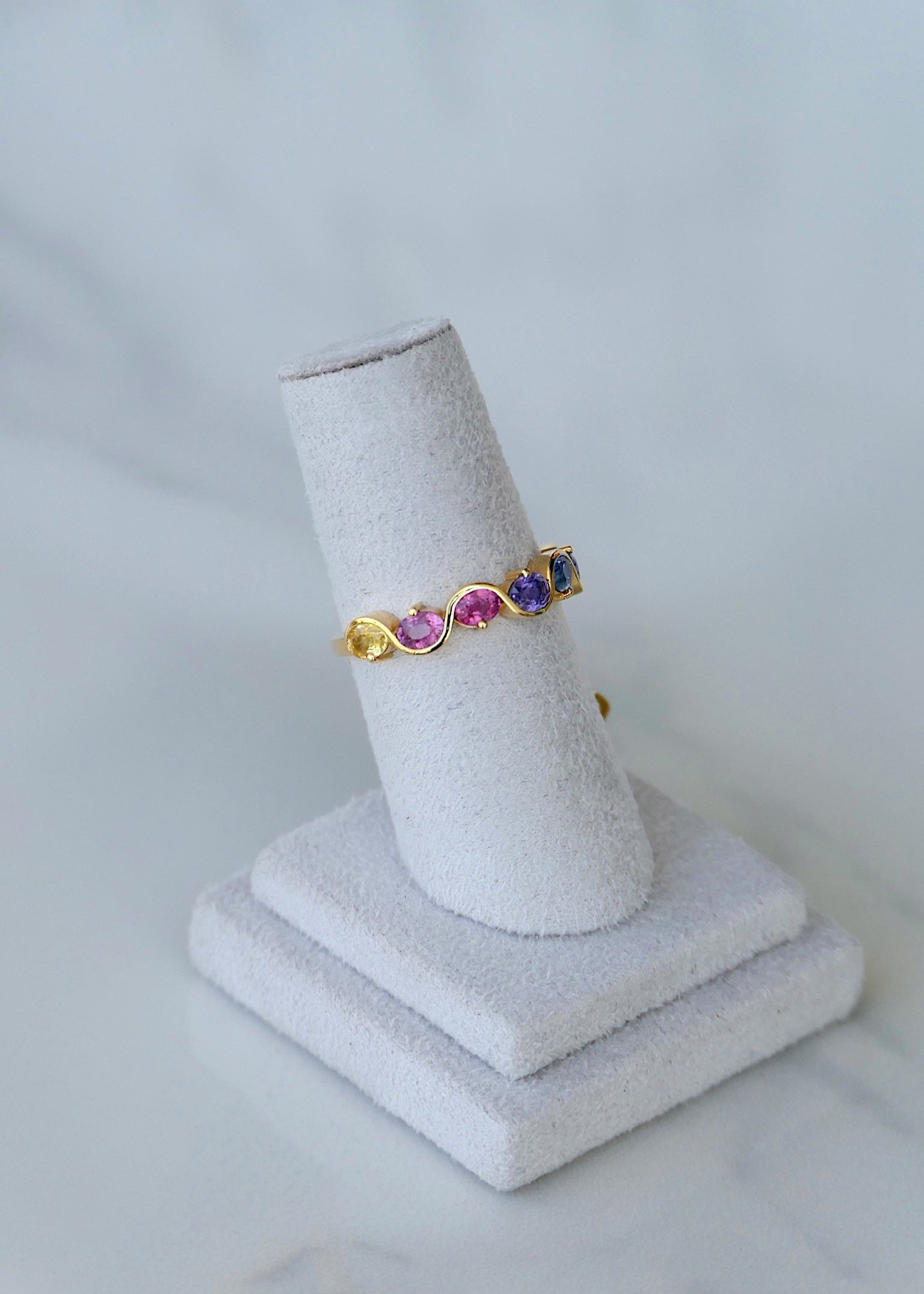 Anillo ondulado