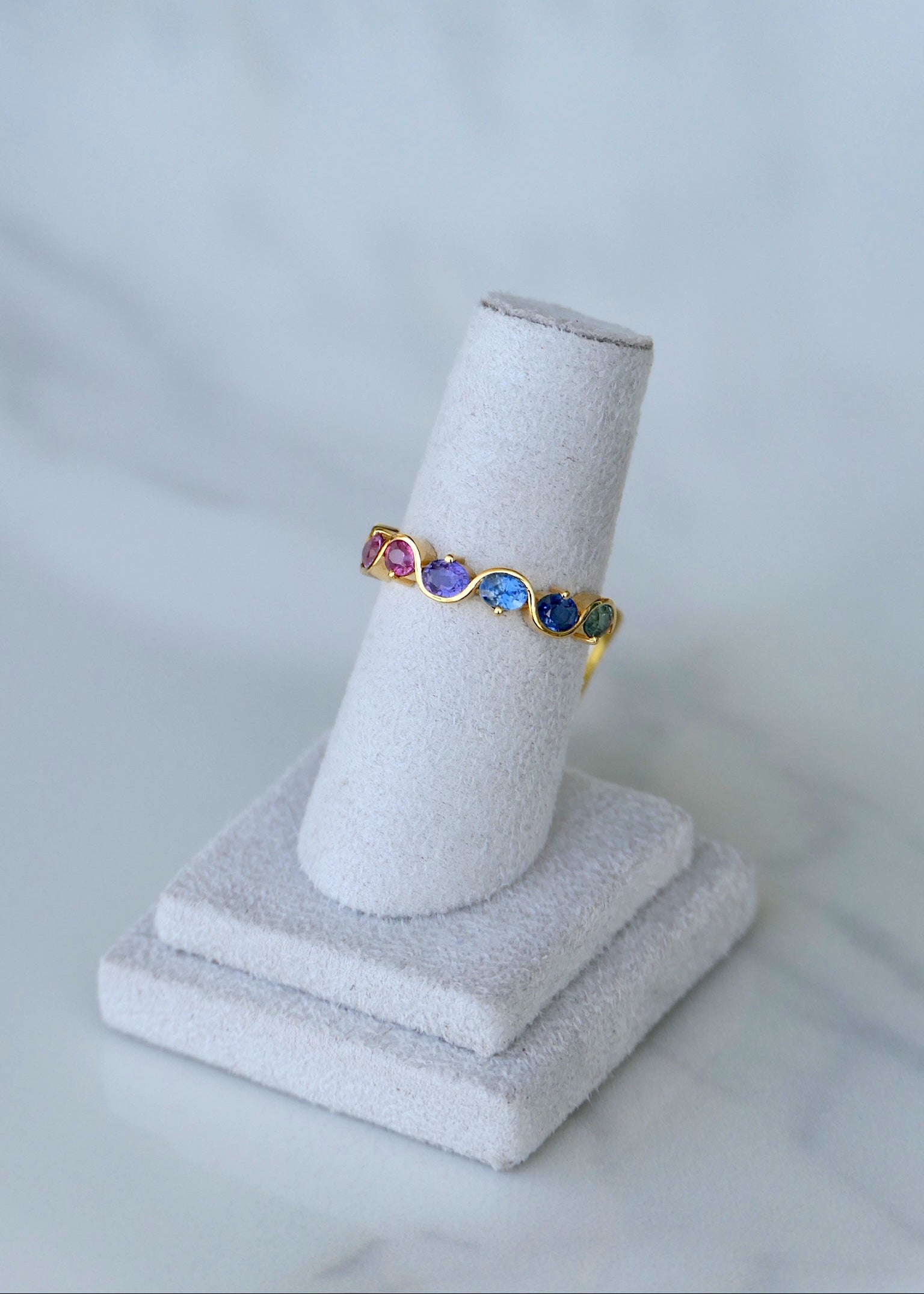 Anillo ondulado
