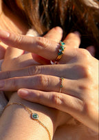 Anillo de eternidad con motivo floral