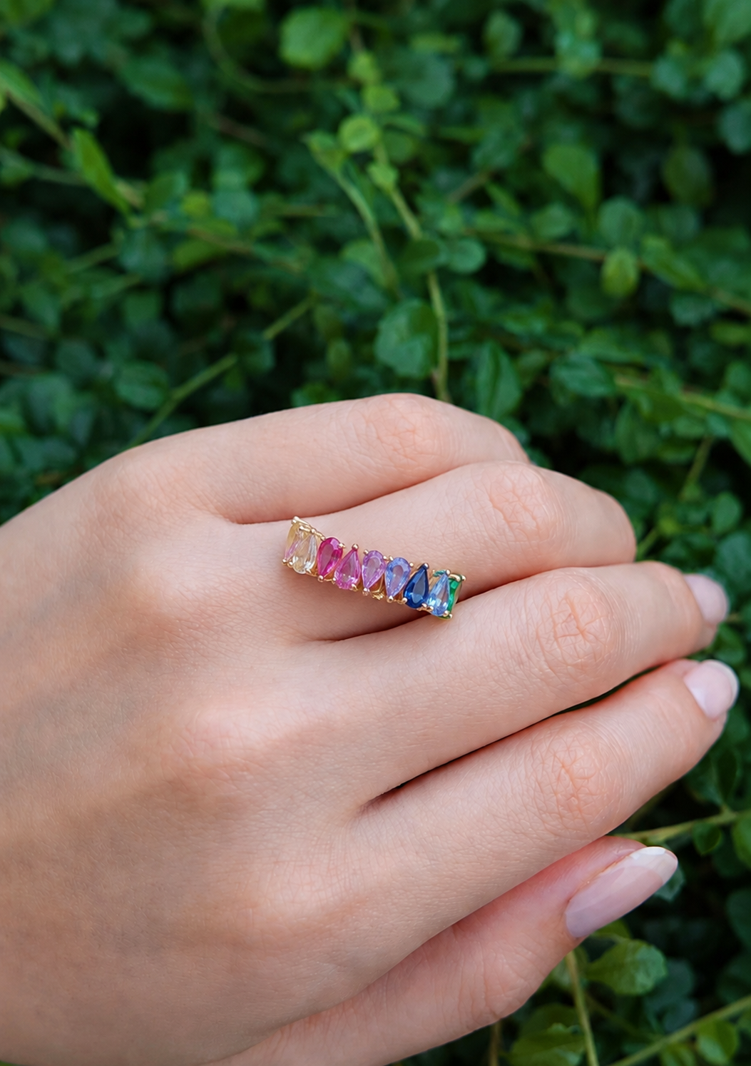Bloom Pear Rainbow Sapphire Layout