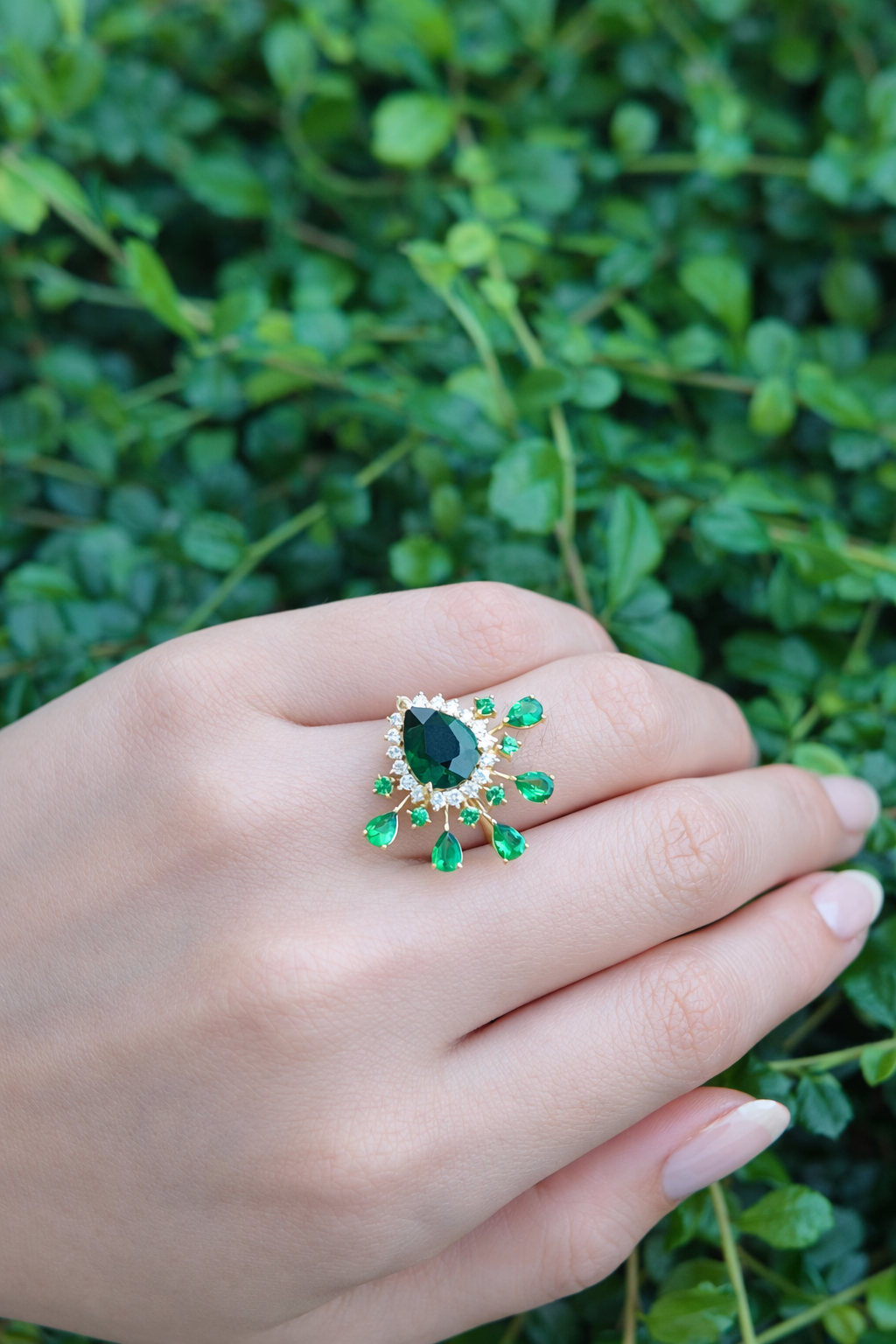 Anillo Halo Flor Verde