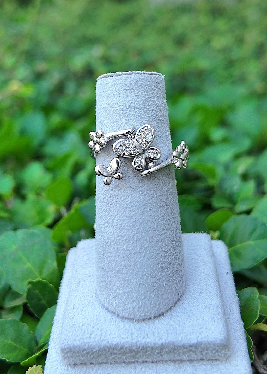 Reversible Butterfly Ring