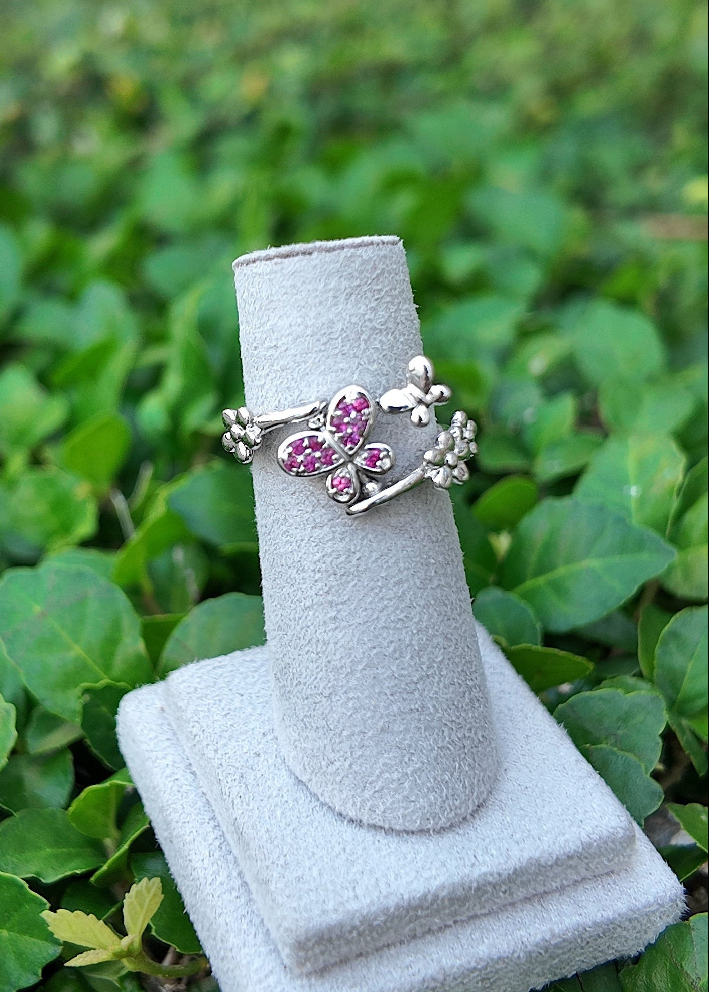 Reversible Butterfly Ring