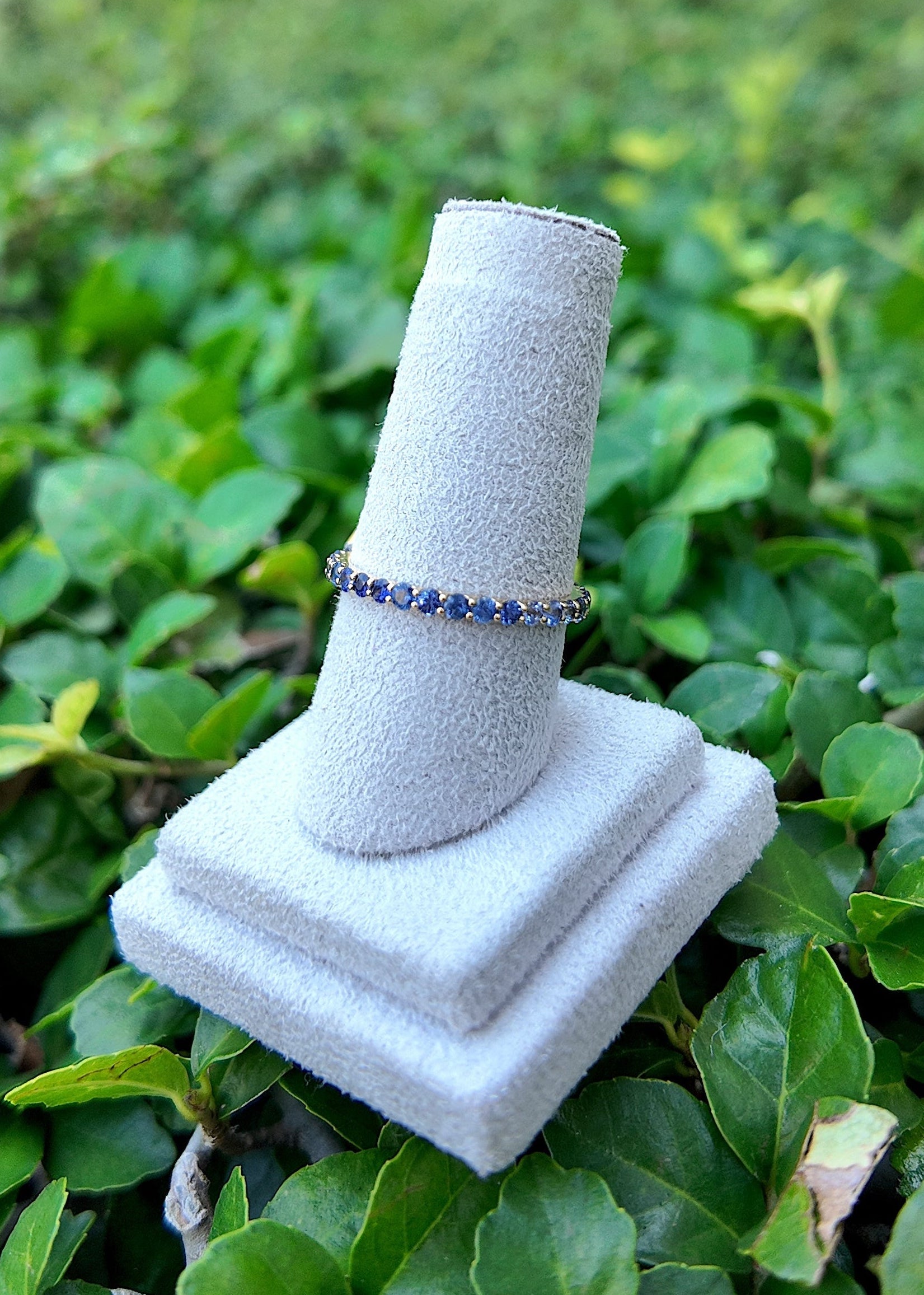 Round Eternity Ring Band