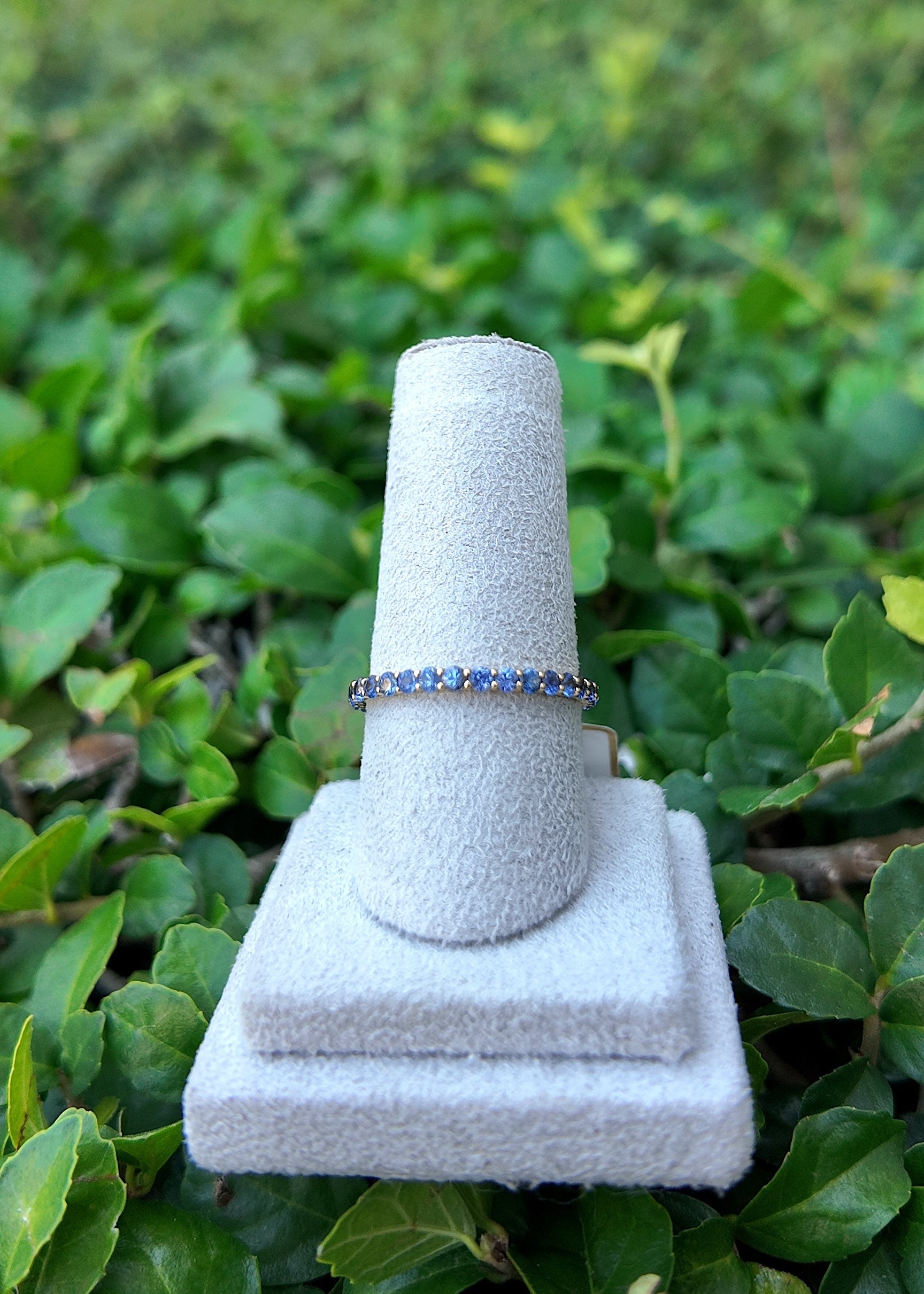 Round Eternity Ring Band