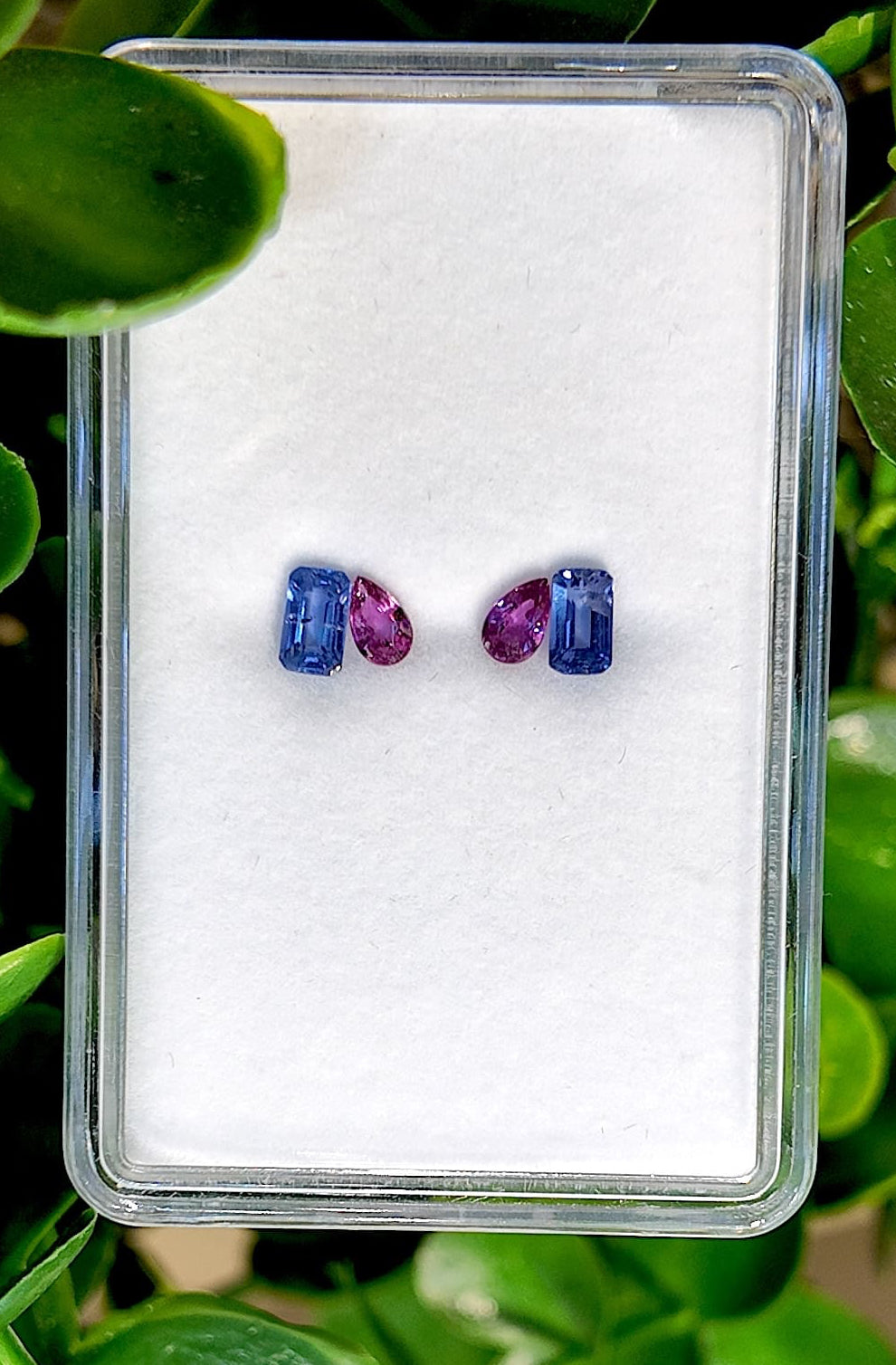 Par de aretes de zafiro "Velvet Duo"