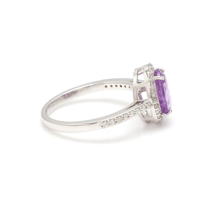 Purple Sapphire Oval diamond ring