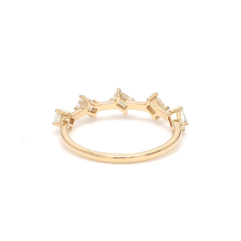 Diamond Baguette Diagonal Ring